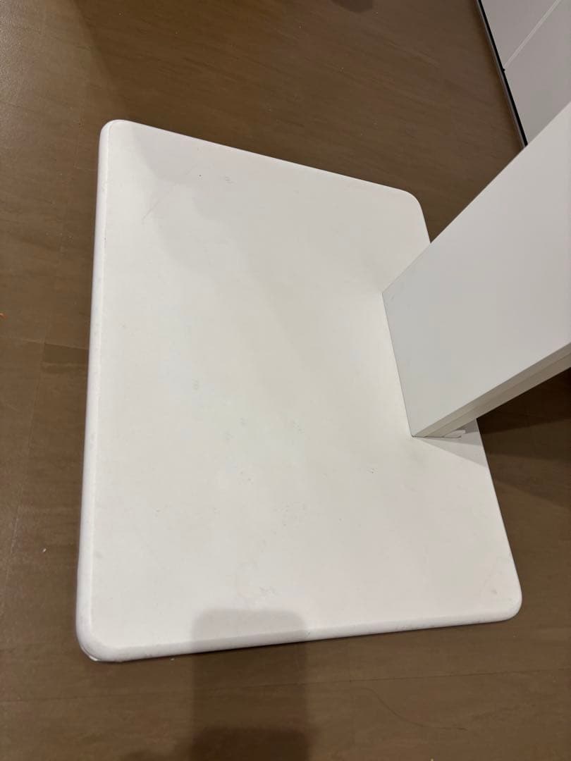 ニトリ　壁寄せテレビスタンド　高さ調整可能