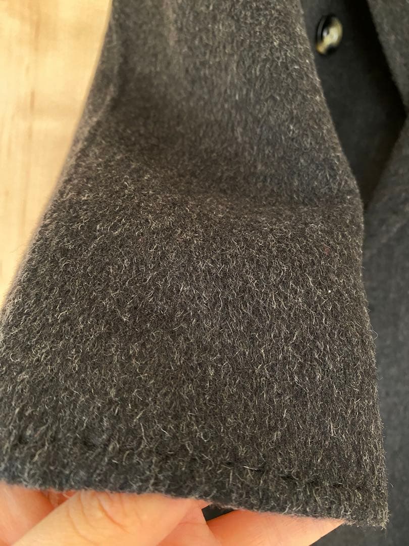 炭ブラックロングコート、キャメル100％、新品