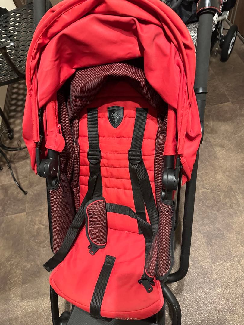 サイベックス cybex EEZY Sフェラーリモデルベビーカー レッド