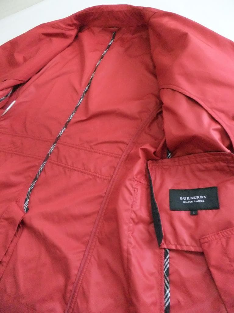美品 バーバリーブラックレーベル トレンチ風コート L　レッド系