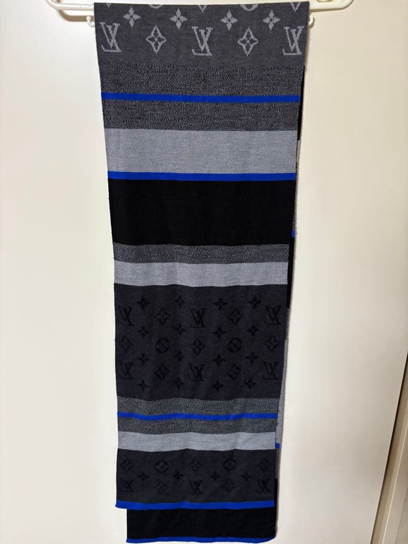 Louis Vuitton ストライプマフラー