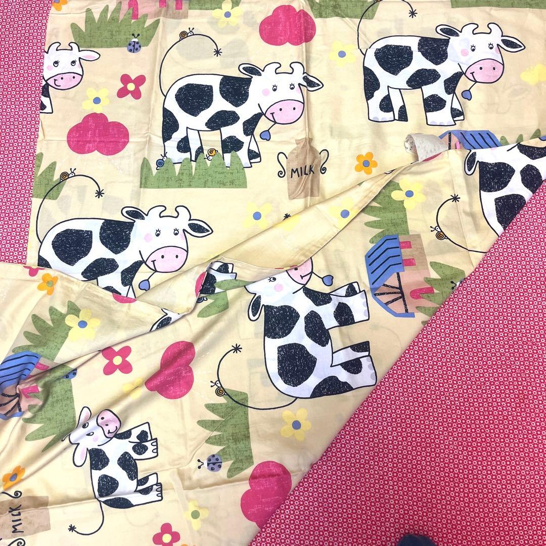 昭和レトロ　敷布団カバー　デットストック　未使用品　布地　端切れ　レトロポップ