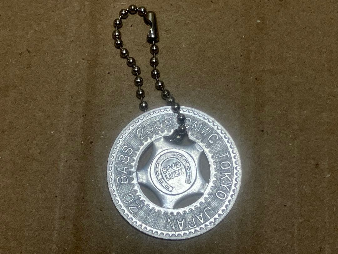 最終値下げ! ZOBAGS GOOD LUCK CHARM メッセンジャー
