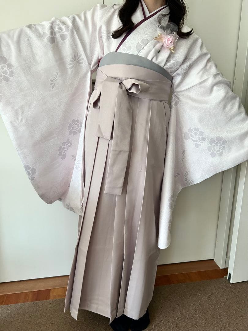 ちぇる♡　女児　袴4点セット　小学校卒業式