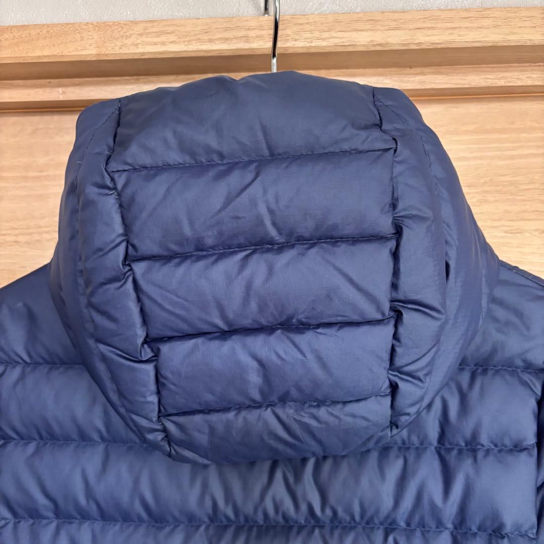 パタゴニア Patagonia ダウンセーターフーディ レディースSサイズ　紺