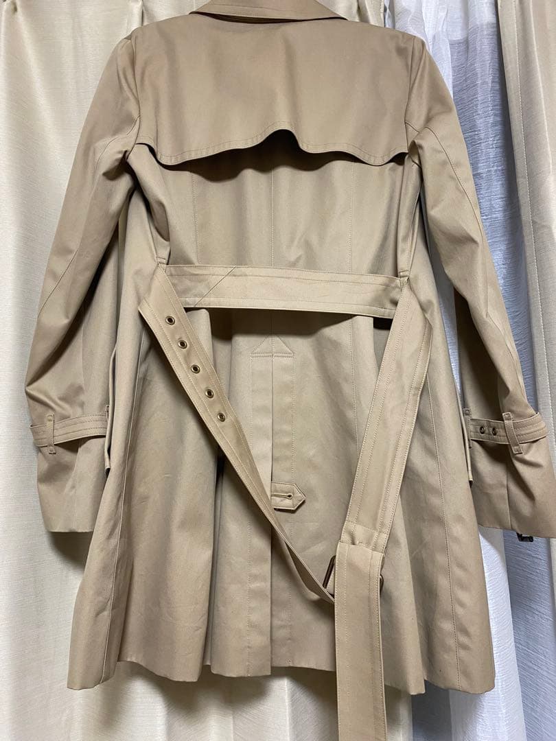 BLUE LABEL CRESTBRIDGEトレンチコート