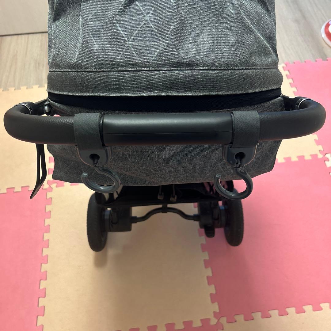 Aprica ベビーカー スムーヴプレミアム　グレー