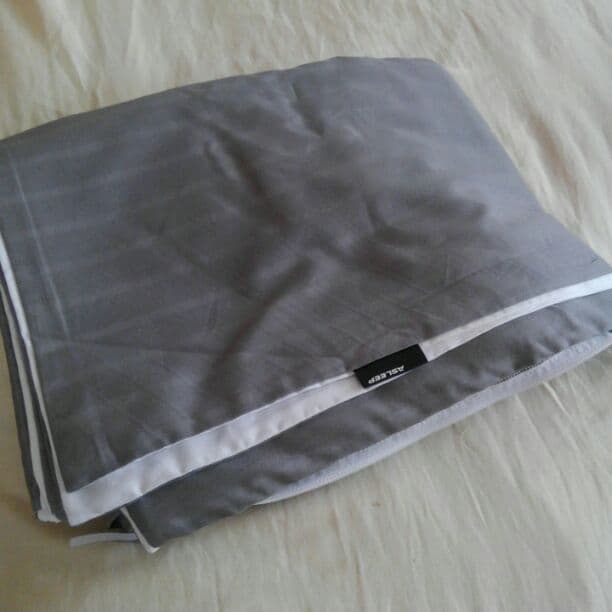 値下げして未使用掛けフトンカバー