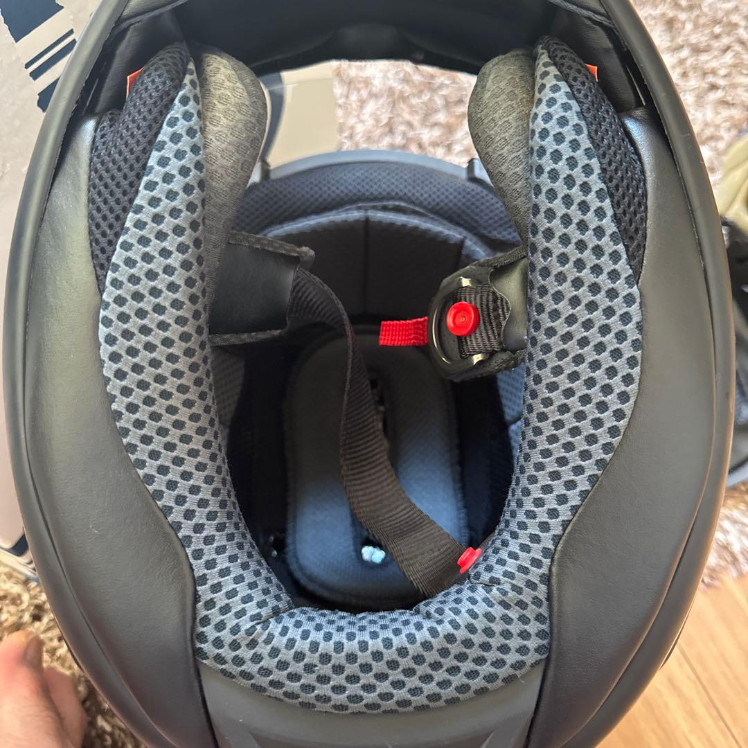 Arai Astro IQ ジェットヘルメット マットブラック