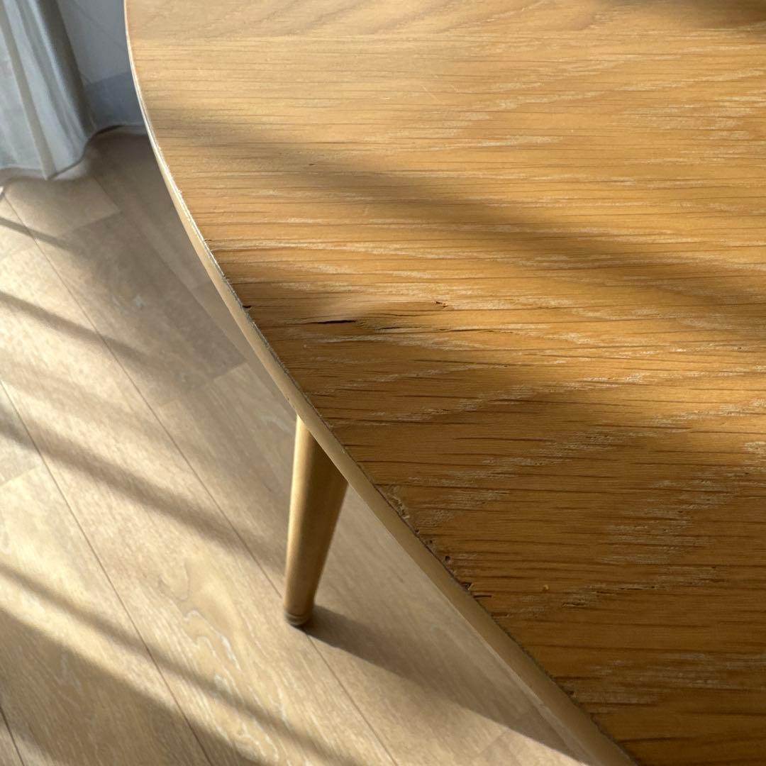 円形ナチュラルウッドダイニングテーブル