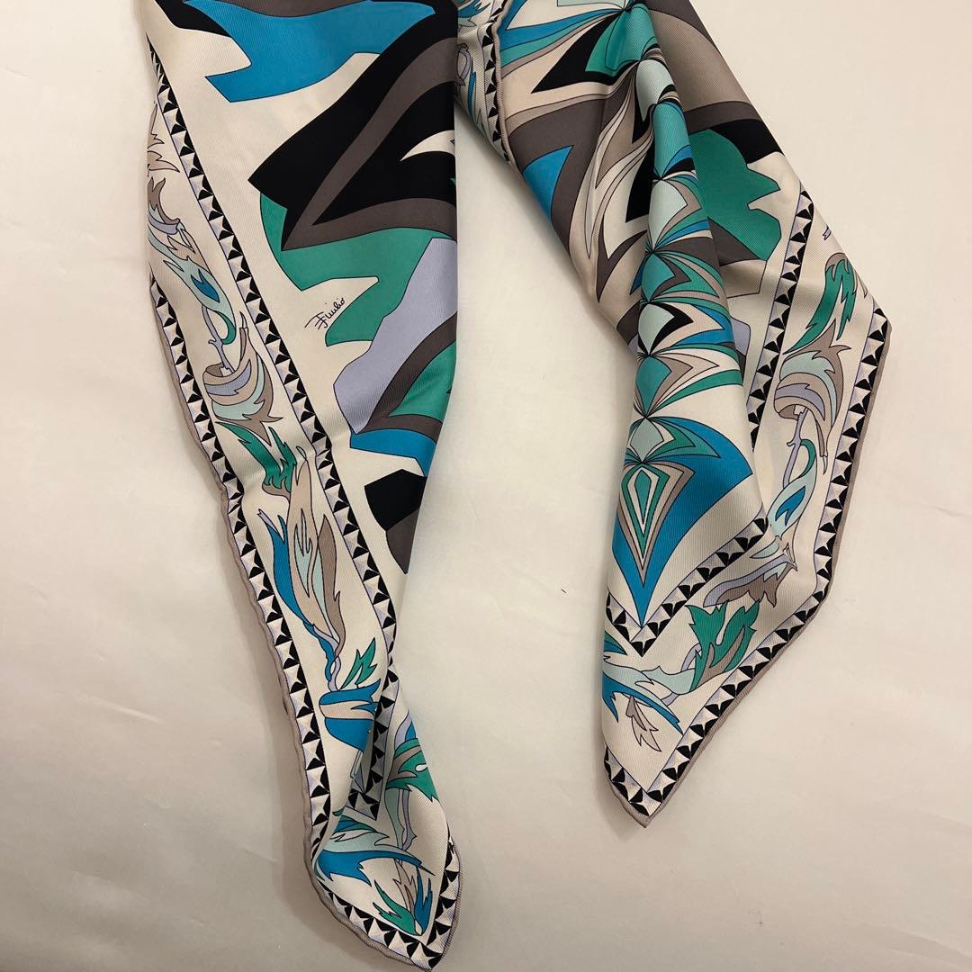 エミリオプッチ 新品未使用 大判スカーフ ストール