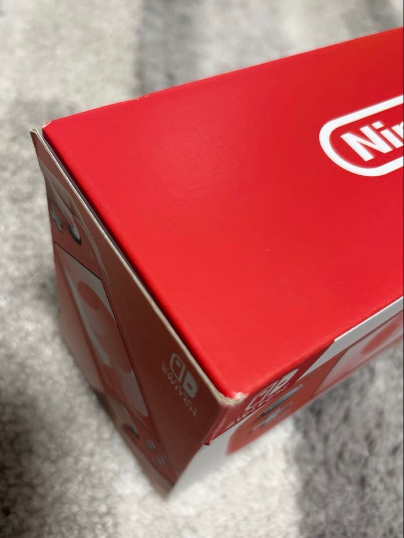 Nintendo Switch Lite コーラルピンク 本体 充電器　箱付き