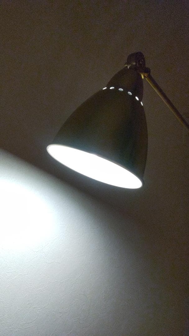 スタンドライトフロアライト イケア BAROMETER間接照明 ゴールド