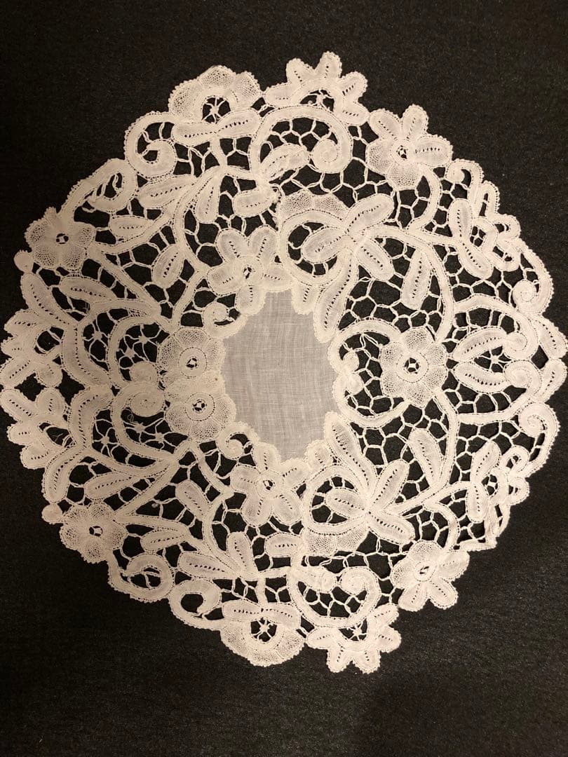 アンティーク　ベルギー ブルージュフラワーレース ボビン編み　ドイリー