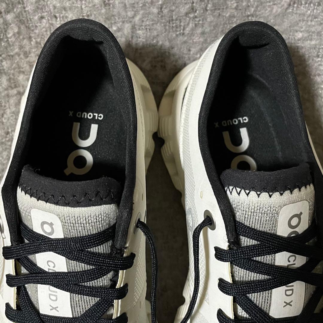 On Cloud X スニーカー 23cm ホワイト 正規品