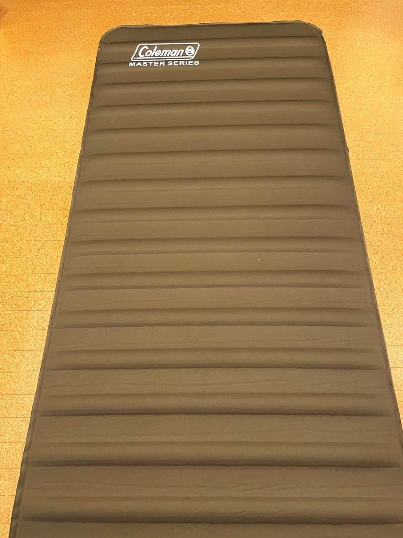 Coleman コールマン コンフォートインフレーターマットハイピーク/シングル