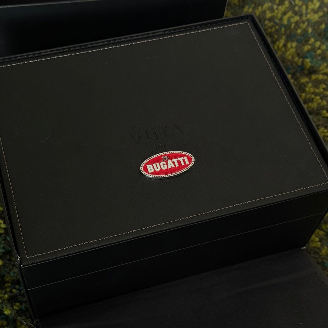 BUGATTI スマートウォッチ