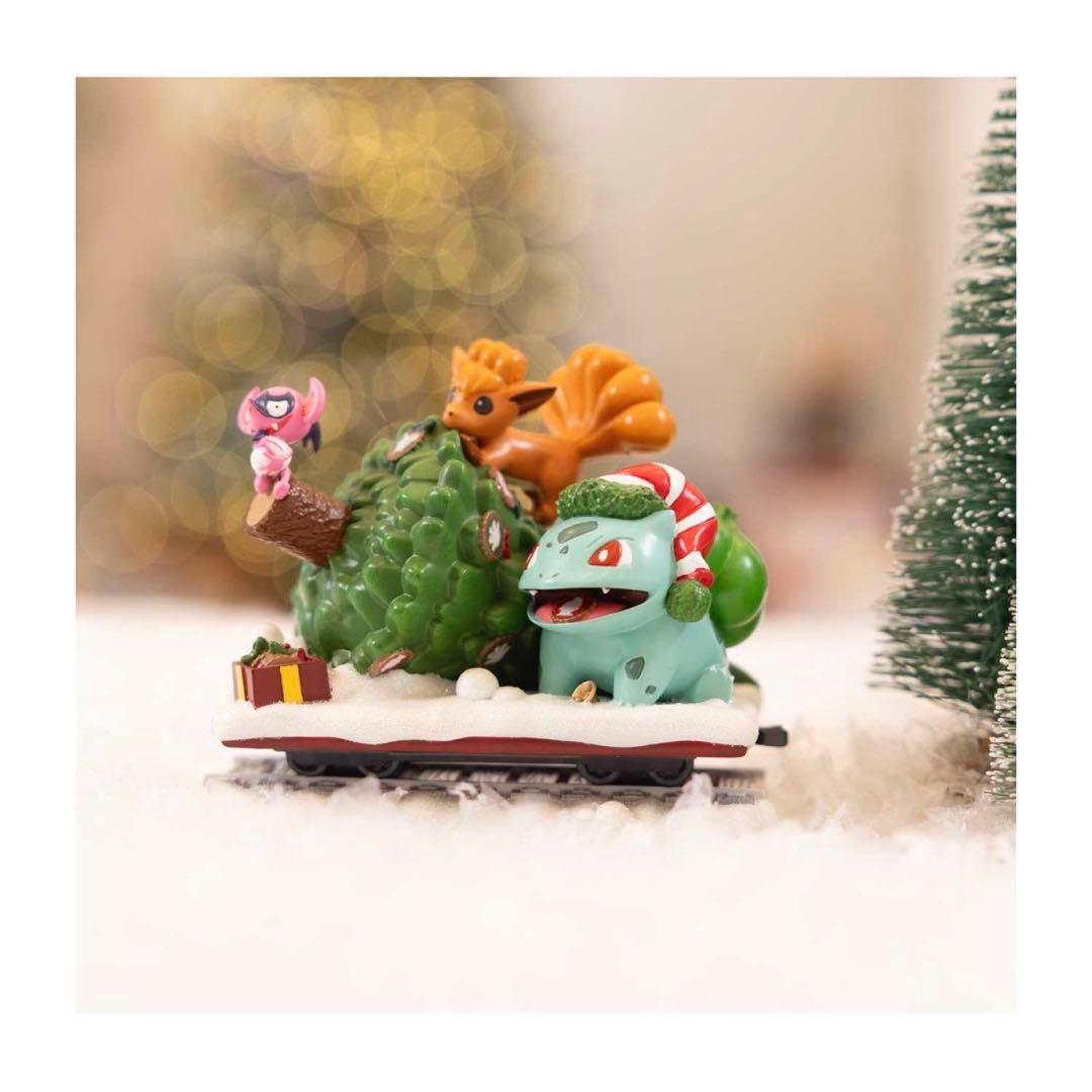 【海外限定】ポケモンクリスマス.ホリデー　ピカチュウヒトカゲイーブイ　補修済