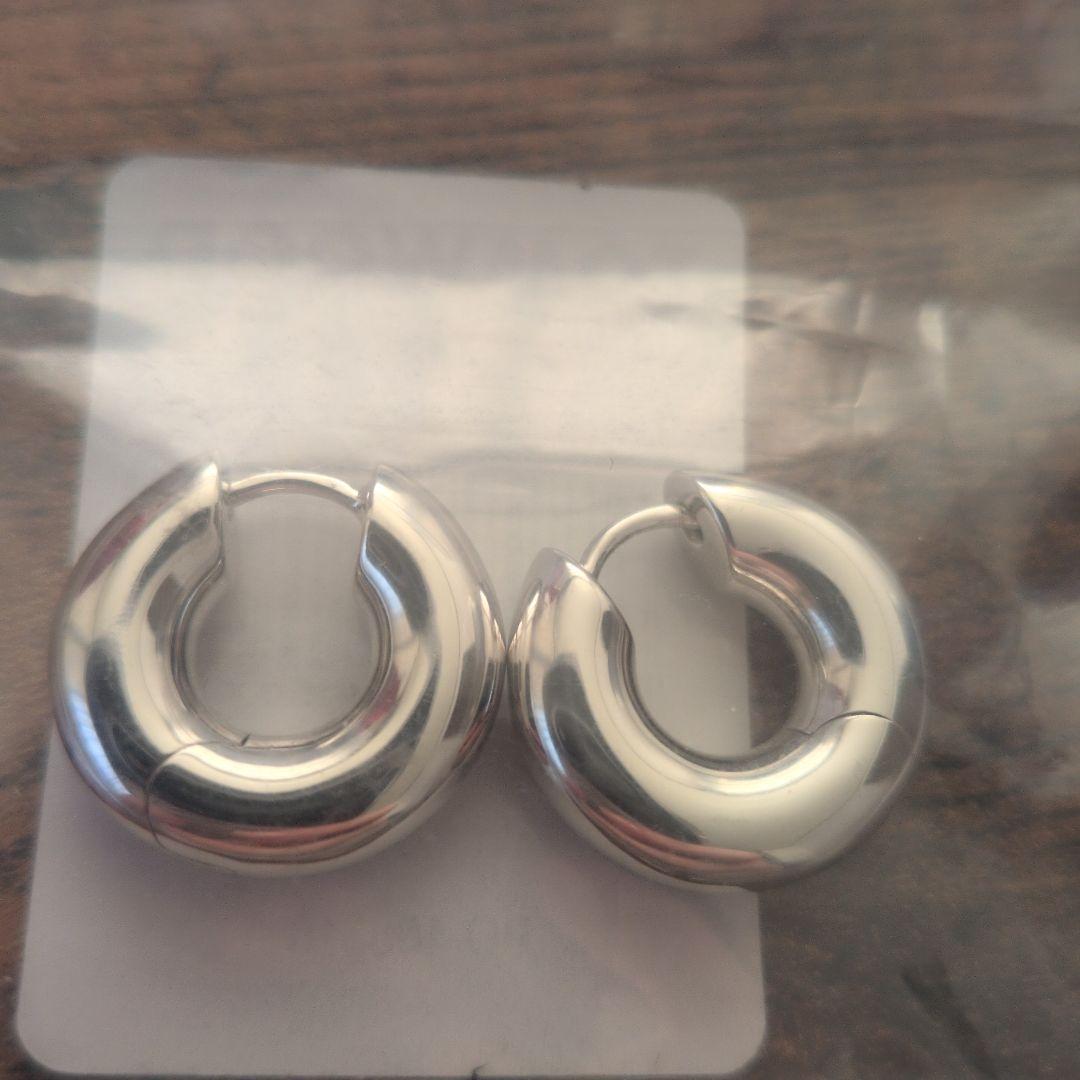 TOMWOOD シルバー　chunky hoops small ピアス