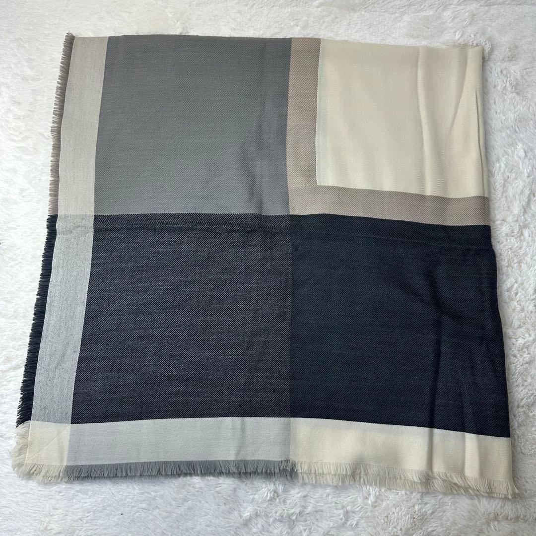 美品 Yves Saint Laurent サンローラン 大判ショール ストール