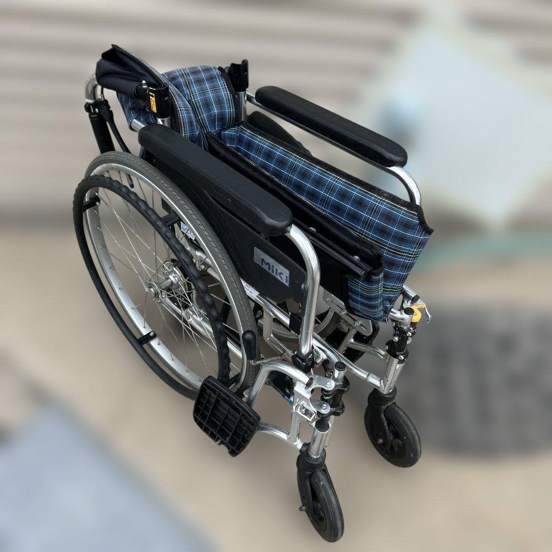 ラ*ン様 美品✨ Miki 車椅子 (ダスキンレントオール品)