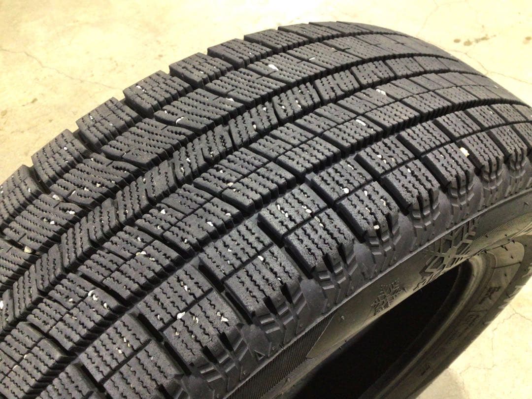 激安 225/65R17 ナンカン AW-1 スタッドレス 4本 送料込み