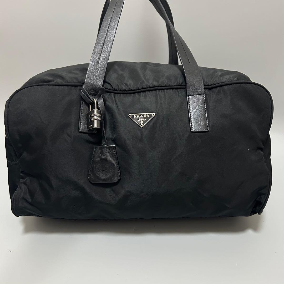PRADA プラダ 三角プレート ボストンバッグ トラベルバッグ 黒色