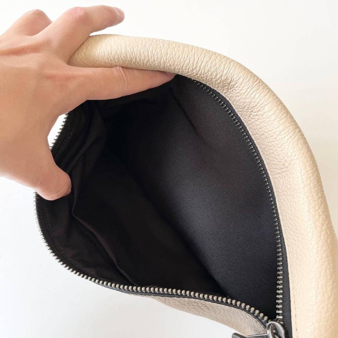 【ほぼ新品】COACH メンズ ボディバッグ ワーレン 本革 馬車