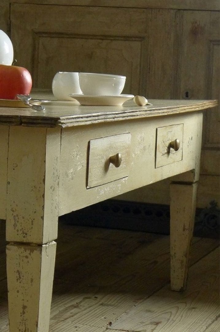 【ヴィンテージ家具】フランス アイボリー コーヒーテーブル