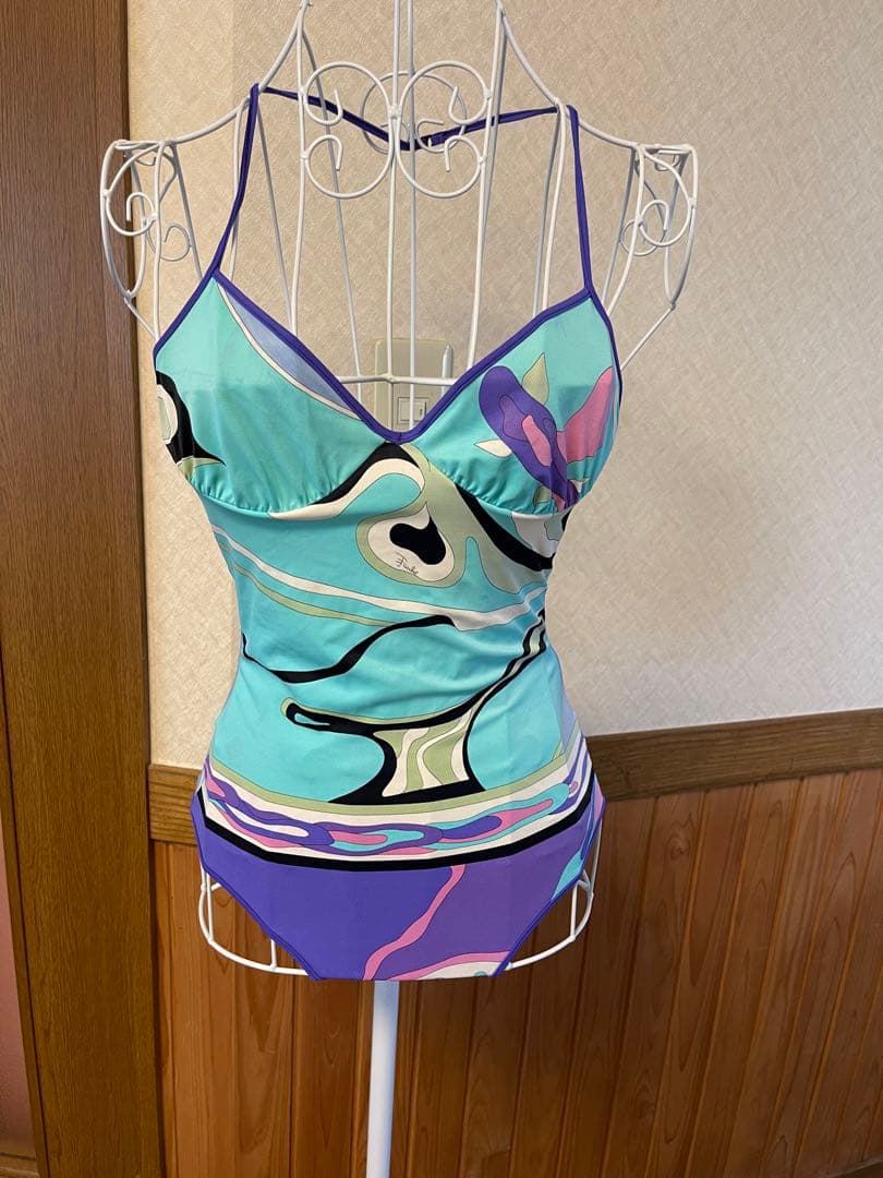 エミリオプッチFIRENZE水着