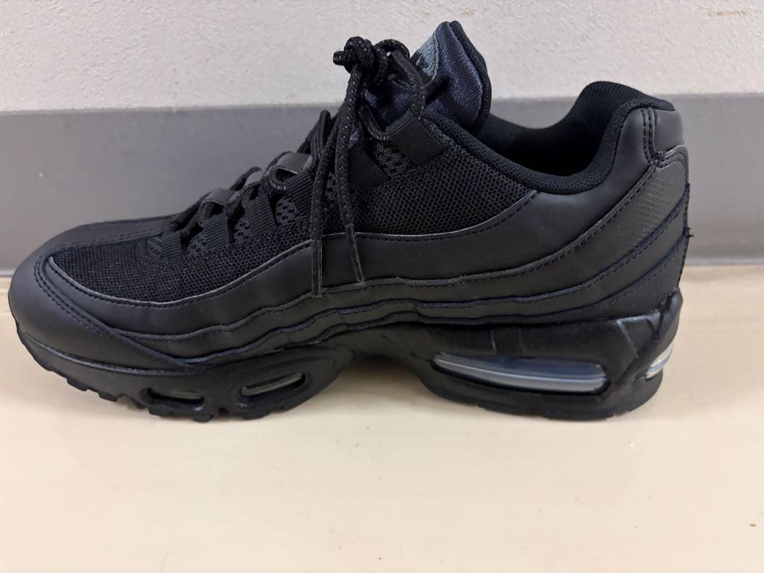 Nike エアマックス95 トリプルブラック ナイキ 27.5センチ