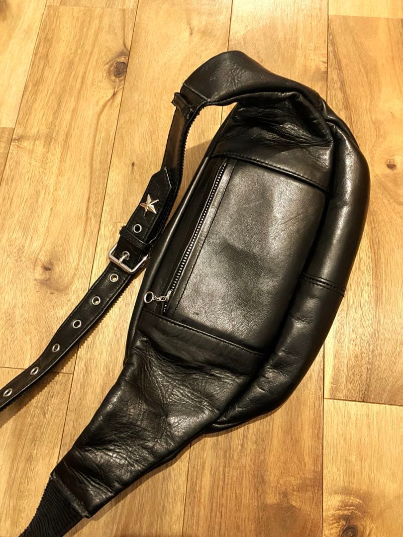 【和】ショットschott ボディバッグ　スタッズ