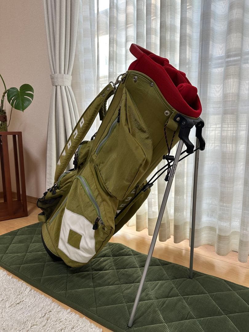 ONOFF 軽量オリーブグリーンキャディバッグ