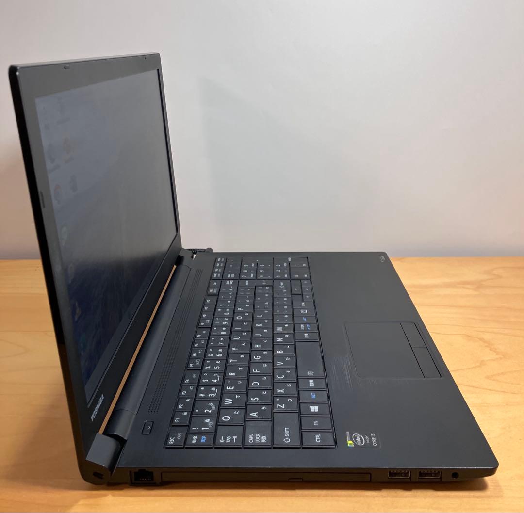 ノートパソコン　高性能 COREi5/SSD256/メモリ16/オフィス