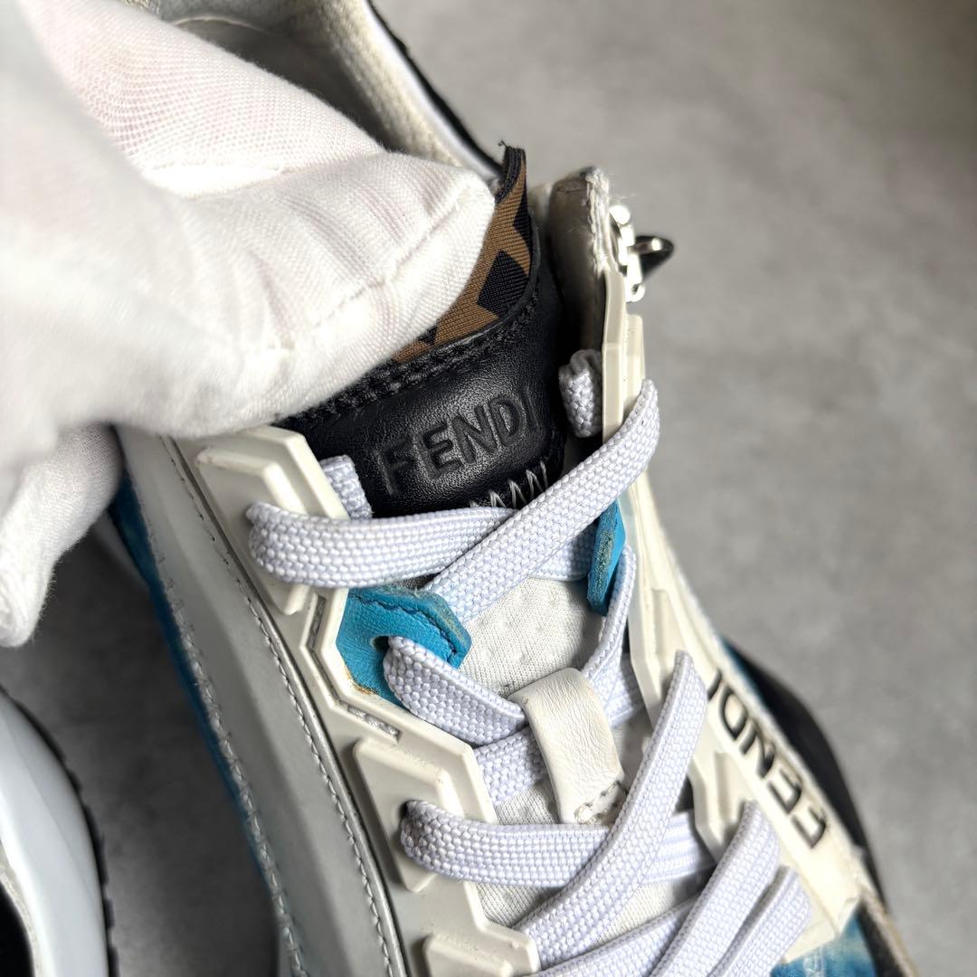 お値下げ済み FENDI FLOW スニーカー サイドジップ ズッカ 青