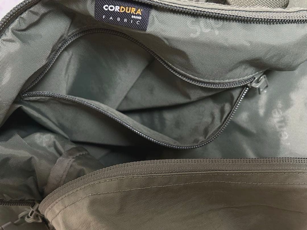 SUPREME Zip Tote バッグ 25L/オリーブ【送料無料】
