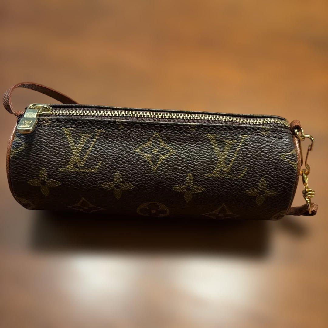 ルイヴィトン　ポーチ