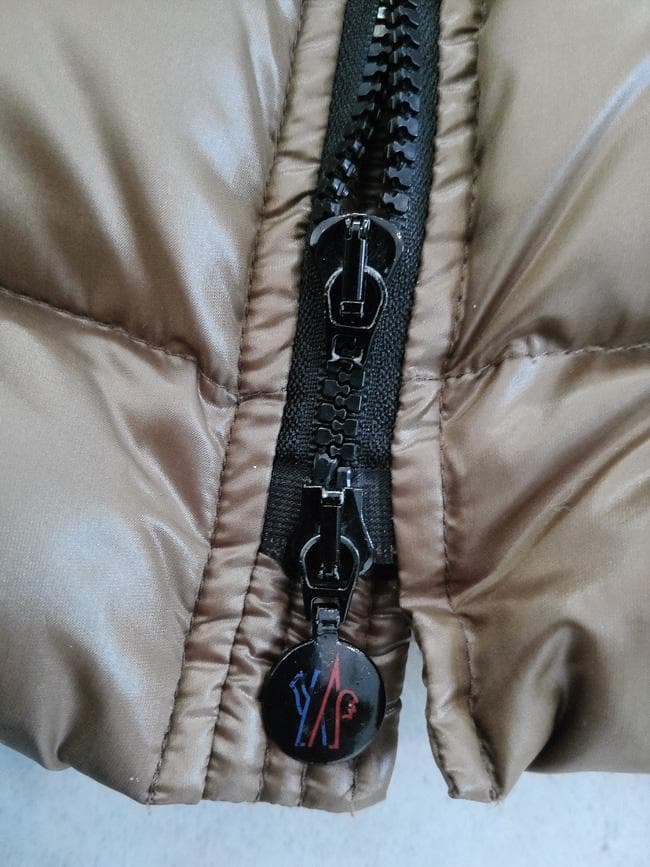 MONCLER モンクレール MOKA モカ ダウンコート 3 G32-003