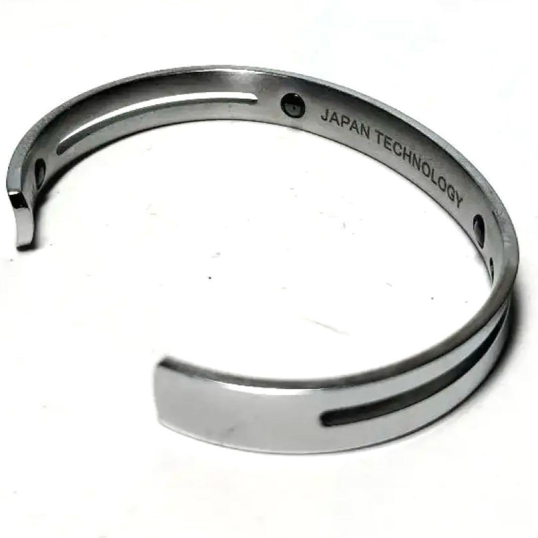 【美品】バンデル✨ BANDEL 純チタン製 バングル S/Mサイズ シルバー