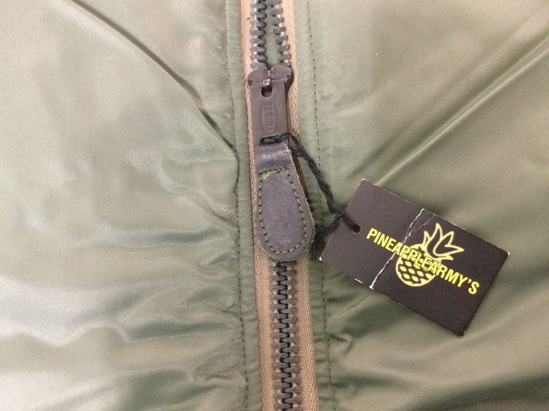pineapple army's MA-1スタイル オリーブグリーンジャケット
