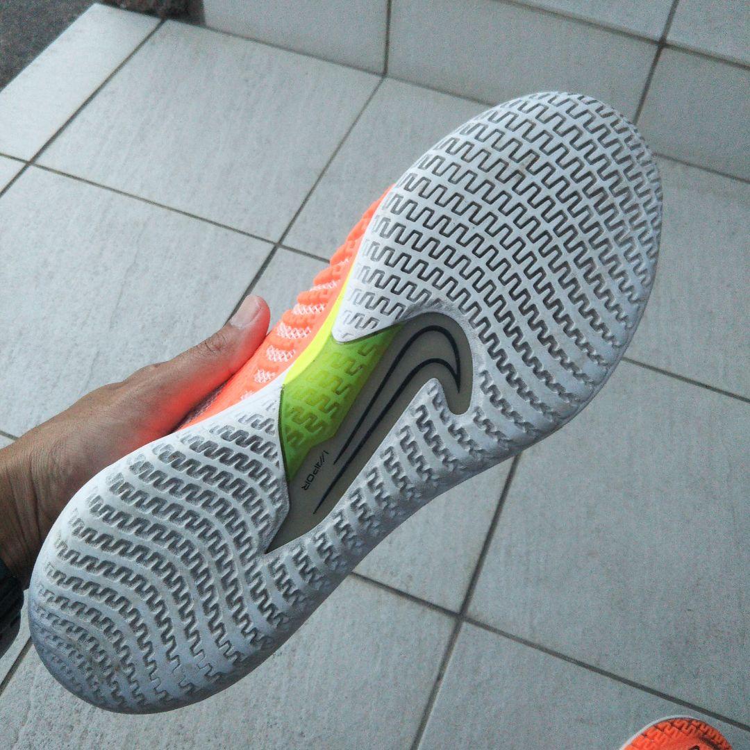 【中古】ナイキ NIKE リアクト ヴェイパー NXT テニスシューズ