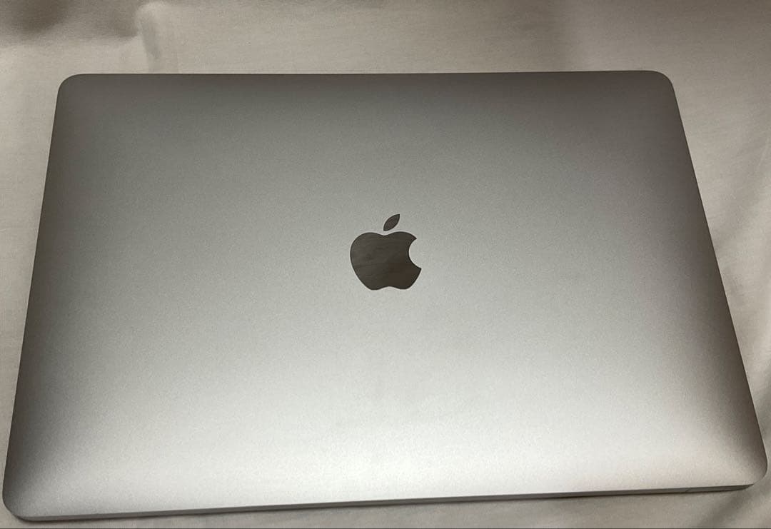 【美品】MacBook Air M1 / バッテリー99% / 充電器未使用
