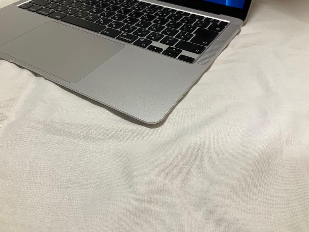 【美品】MacBook Air M1 / バッテリー99% / 充電器未使用