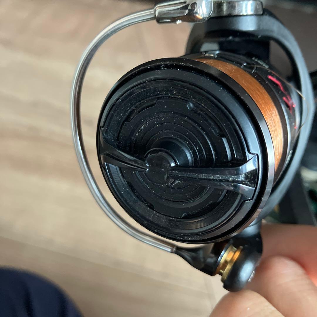 TATULA LT2500S フィッシングリール　スピニング