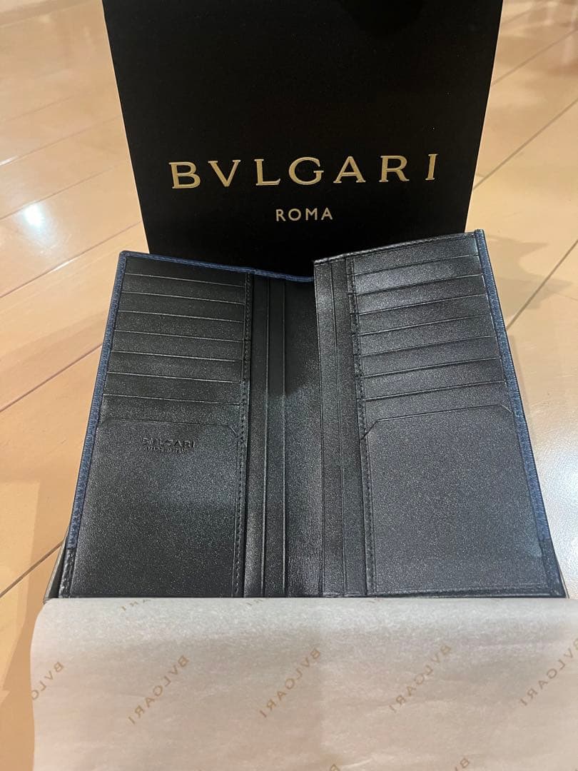 お*ん様 再値下❣️ブルガリ長財布ブラックとネイビーSERPENTI SCAGL
