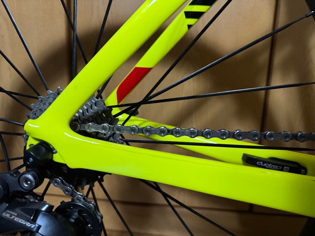 TREK MADONE9.5 電動アルテグラ　コスミックカーボン