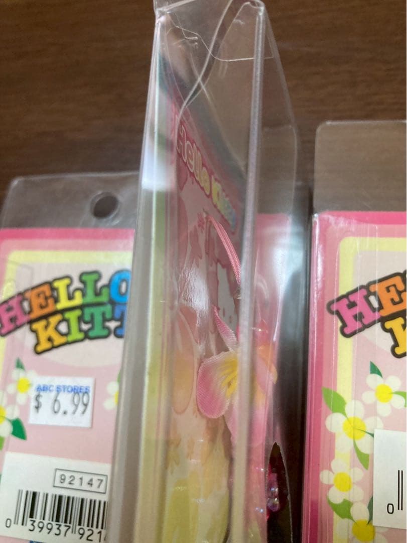 希少 激レア 新品 ご当地 ハローキティ ハワイ グアム 日焼け ストラップ