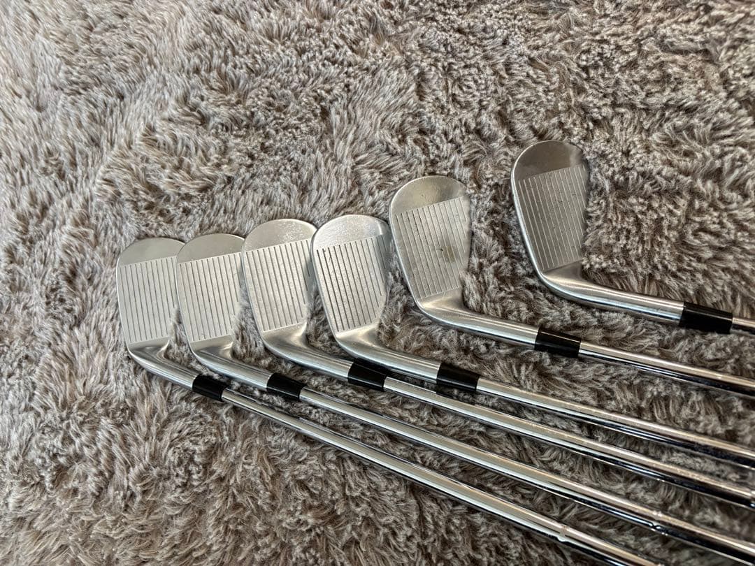 タイトリスト　アイアンセット　T100 2023 DGミッドX100