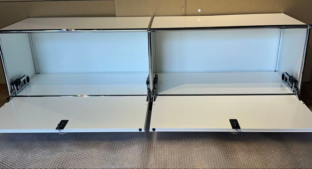 USMハラー　テレビボード　キャスター付