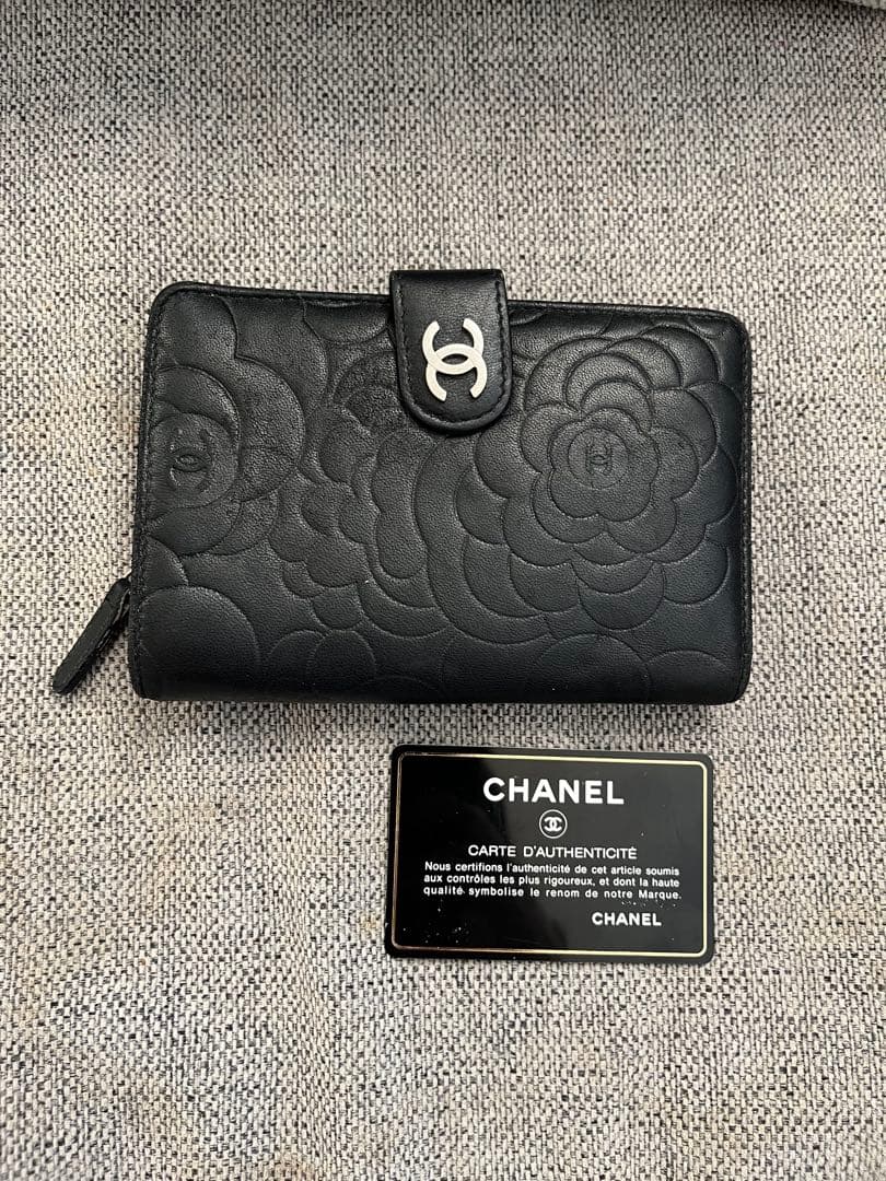 CHANEL カメリア　二つ折り財布　ブラック　正規品